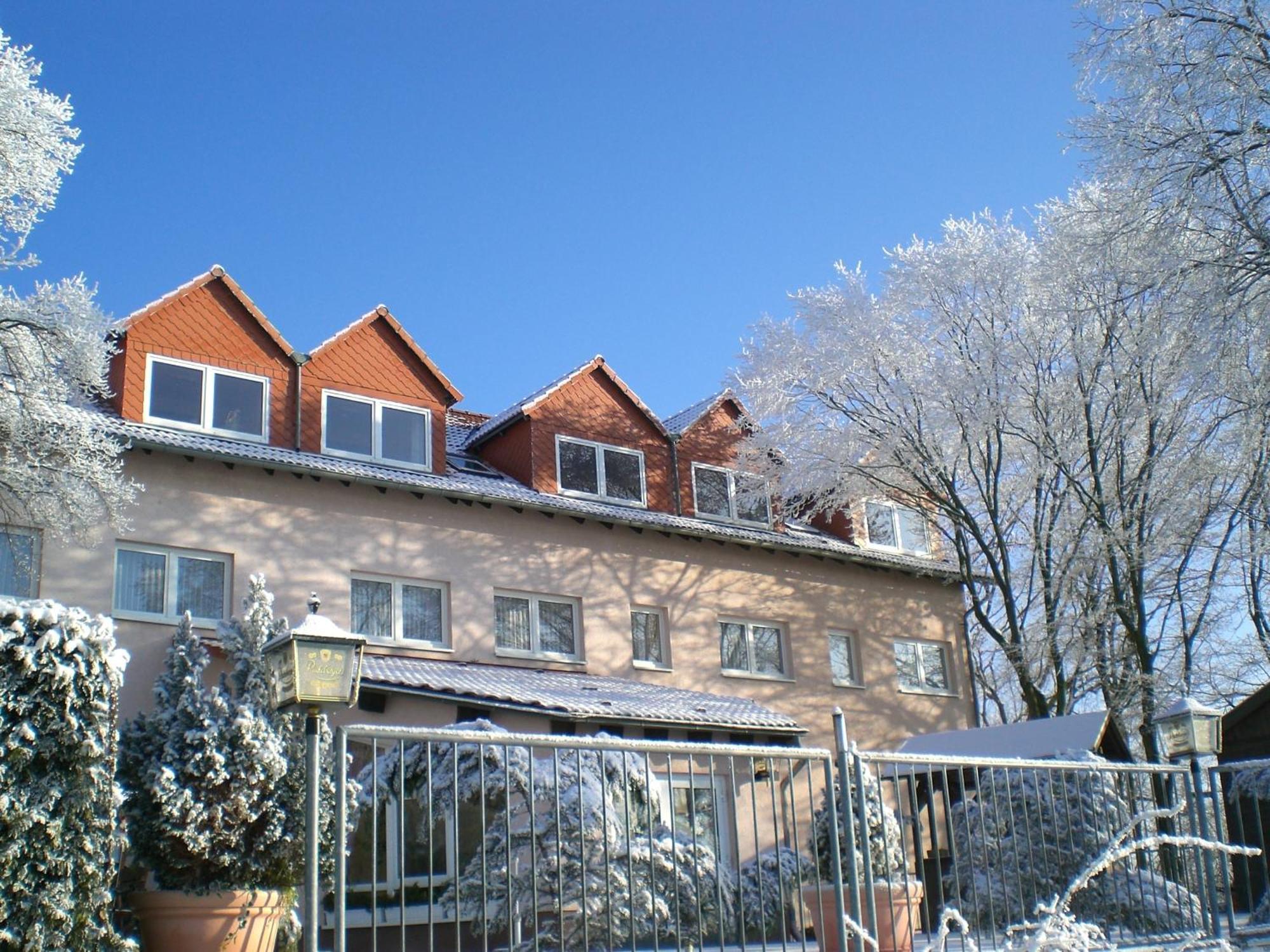 Hotel-Restaurant Weinberg Artern Exterior foto